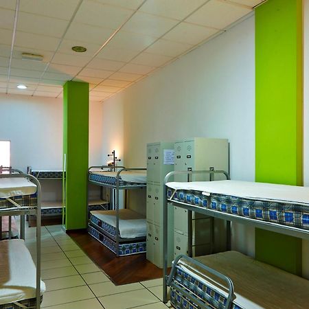 Pil Pil Hostel Bilbao Szoba fotó
