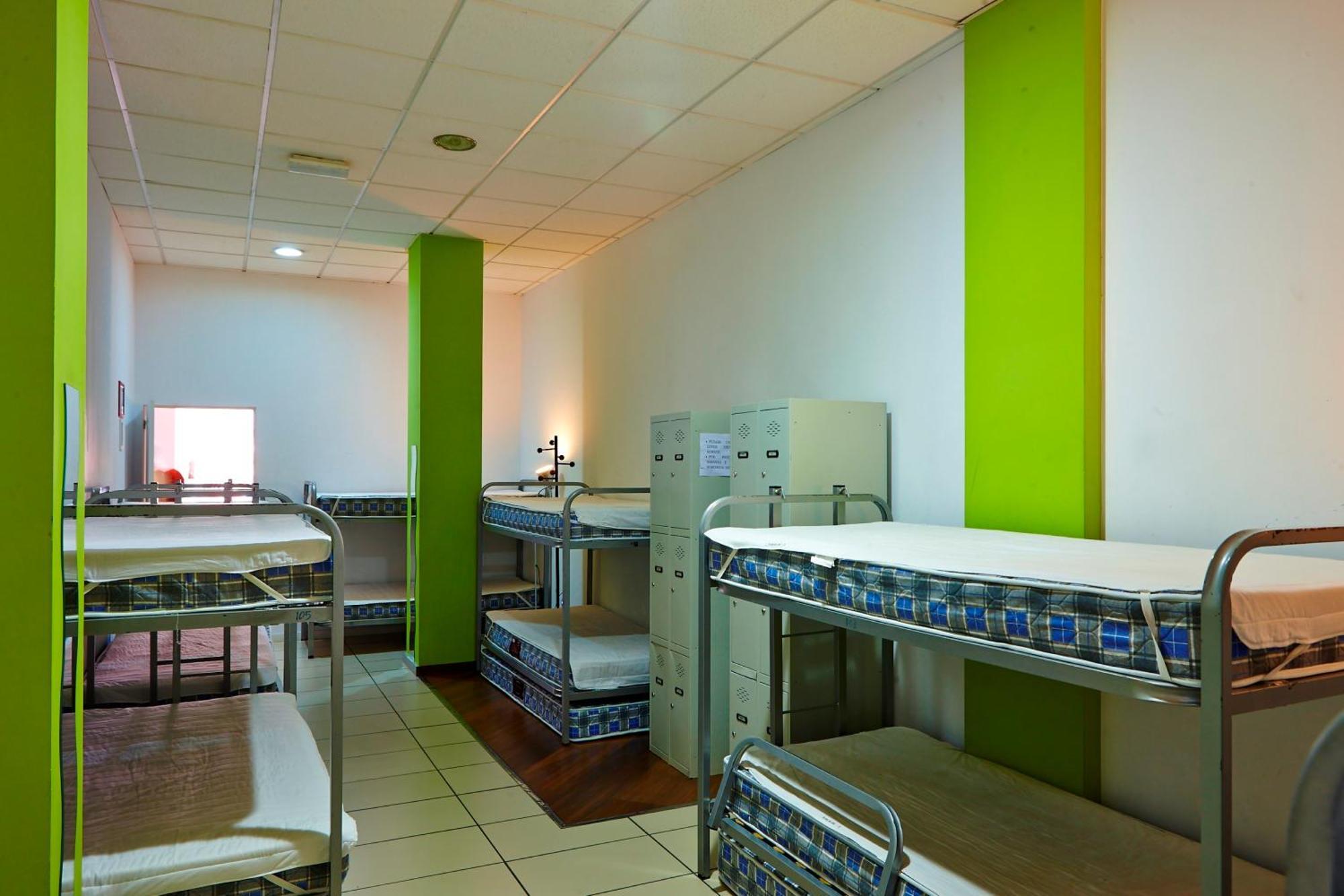 Pil Pil Hostel Bilbao Szoba fotó