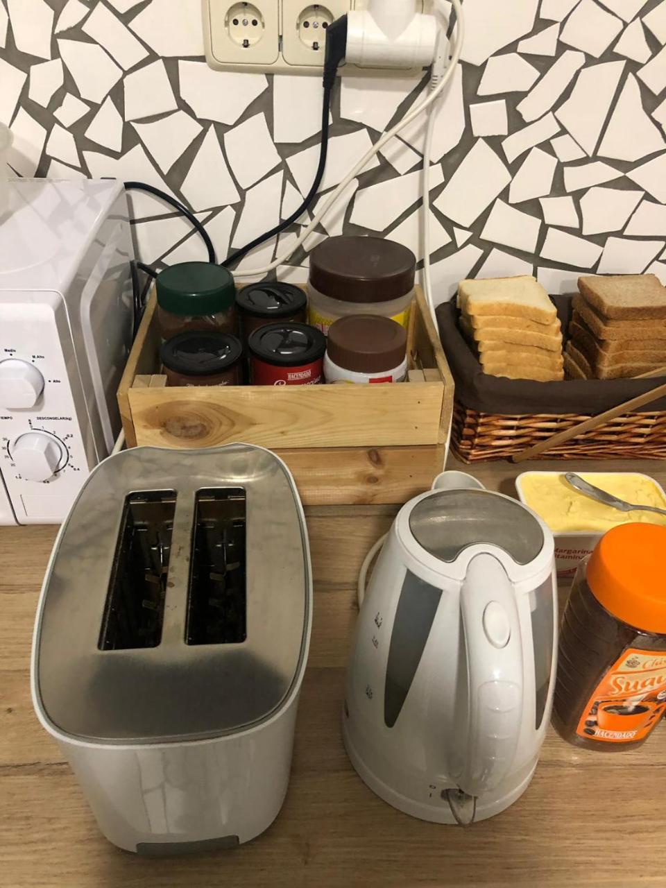 Pil Pil Hostel Bilbao Kültér fotó