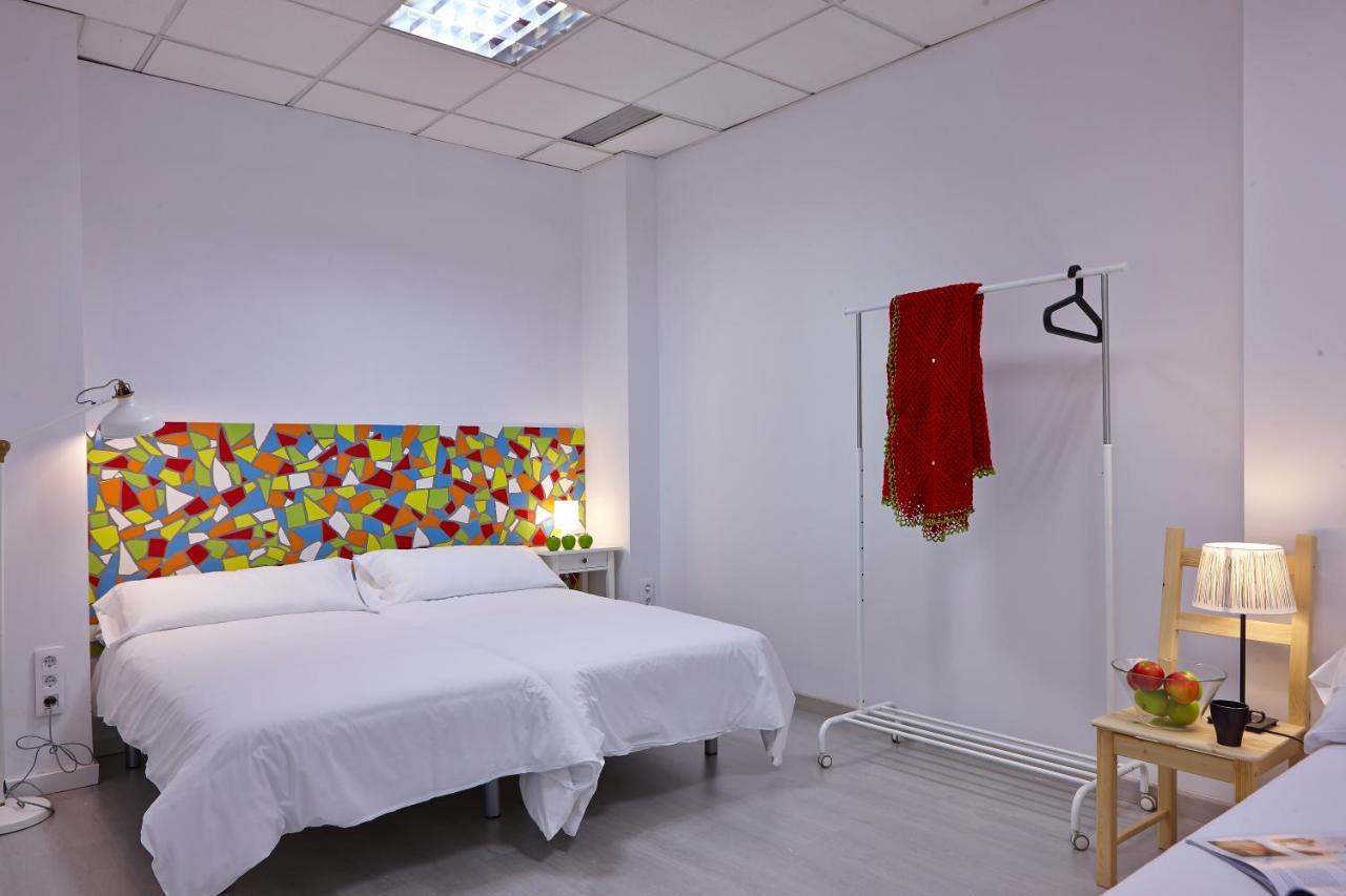 Pil Pil Hostel Bilbao Szoba fotó